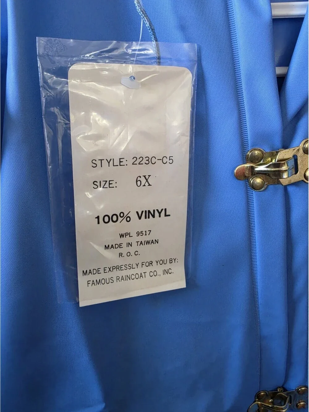 Vintage Care Bears Kids Blue Vinyl Raincoat 6X NWT Made in Taiwan Rare